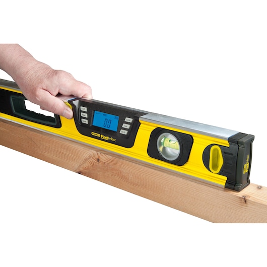 STANLEY FATMAX DİJİTAL SU TERAZİSİ - 60 CM