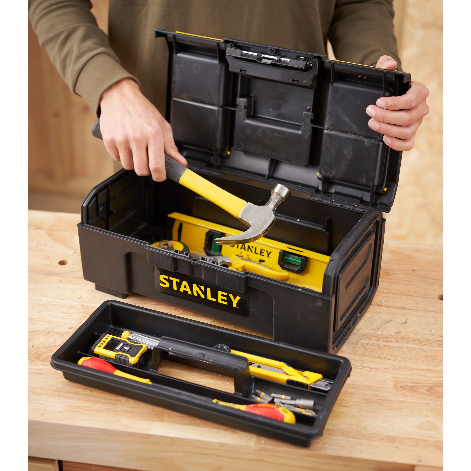 STANLEY® 16