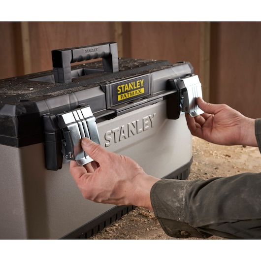 STANLEY FATMAX 23 in. Metal Plastic Tool Box
