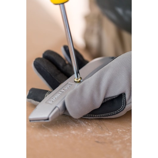 STANLEY MAKET BIÇAĞI 155 MM 99 E RETRACTABLE