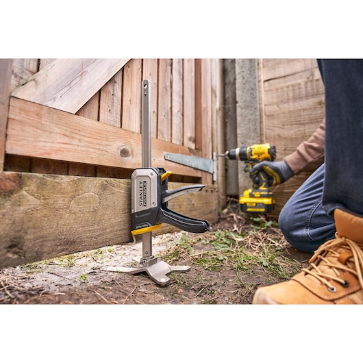 STANLEY FATMAX TradeLift Application Image. Garden Gate Installation