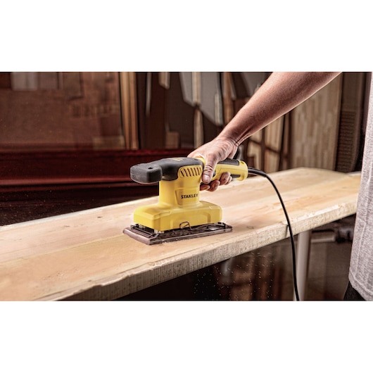 STANLEY 280W 91x185mm Titreşimli Zımpara Makinesi