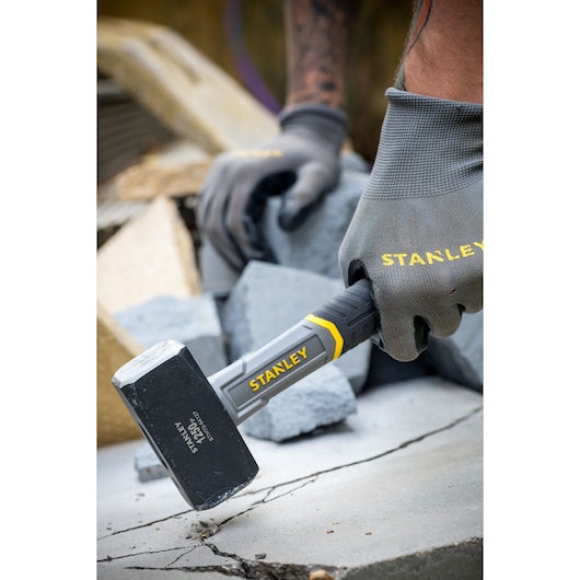 STANLEY GRAFIT SAPLI DIN BALYOZ 1250 GR
