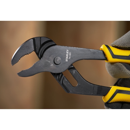 STANLEY® 250mm DYNAGRIP® Groove Joint Plier