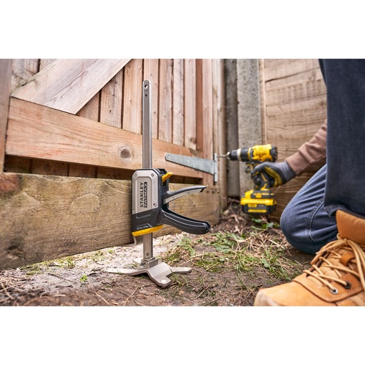 STANLEY FATMAX TradeLift Application Image. Garden Gate Installation