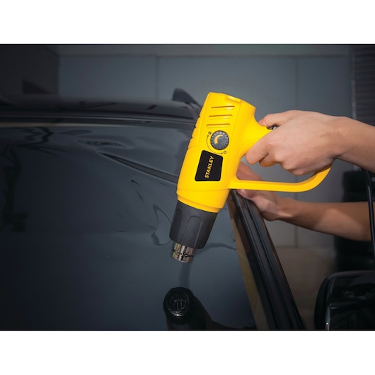 Stanley 2000W Değişken Hız Ayarlı Sıcak Hava Tabancası